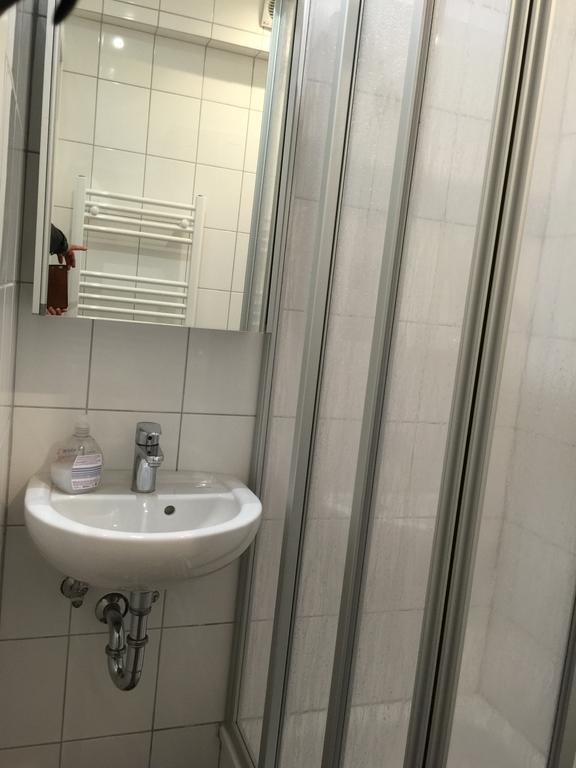 Pension Santorini Любек Екстериор снимка